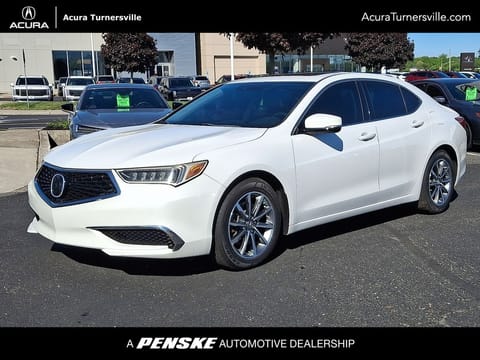 1 image of 2018 Acura TLX 2.4L