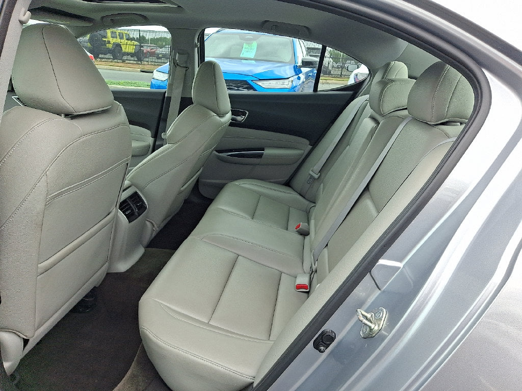 2019 Acura TLX Base - Photo 10