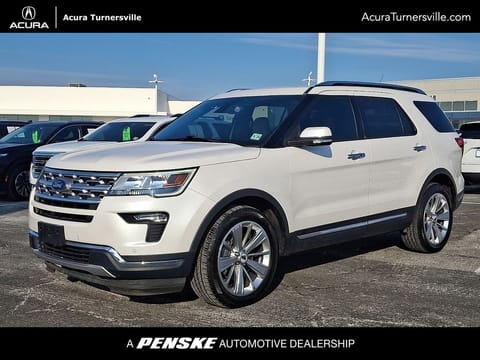 1 image of 2019 Ford Explorer Limited