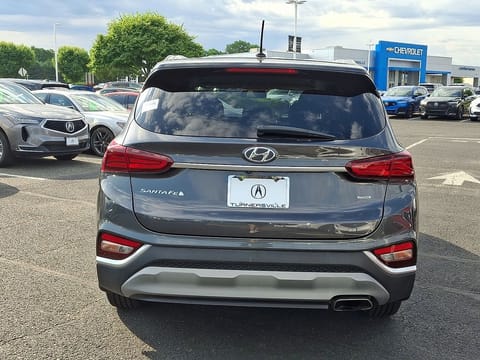2020 Hyundai Santa Fe SE