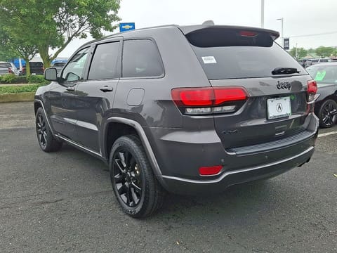 2020 Jeep Grand Cherokee Altitude