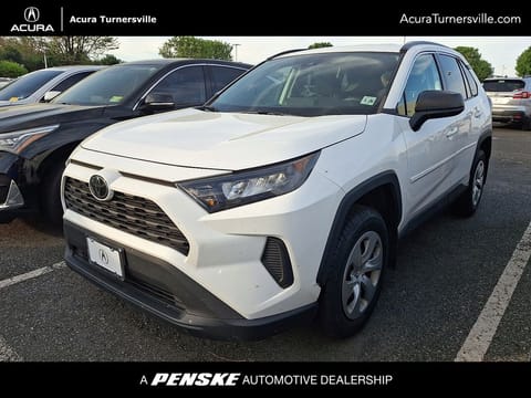 1 image of 2021 Toyota RAV4 LE