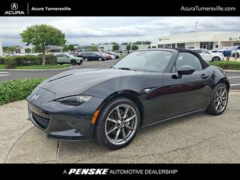 1 image of 2022 Mazda MX-5 Miata Grand Touring