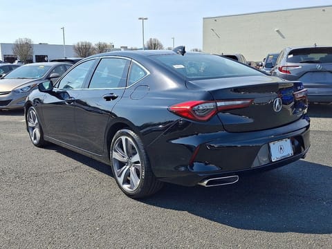 2023 Acura TLX Advance