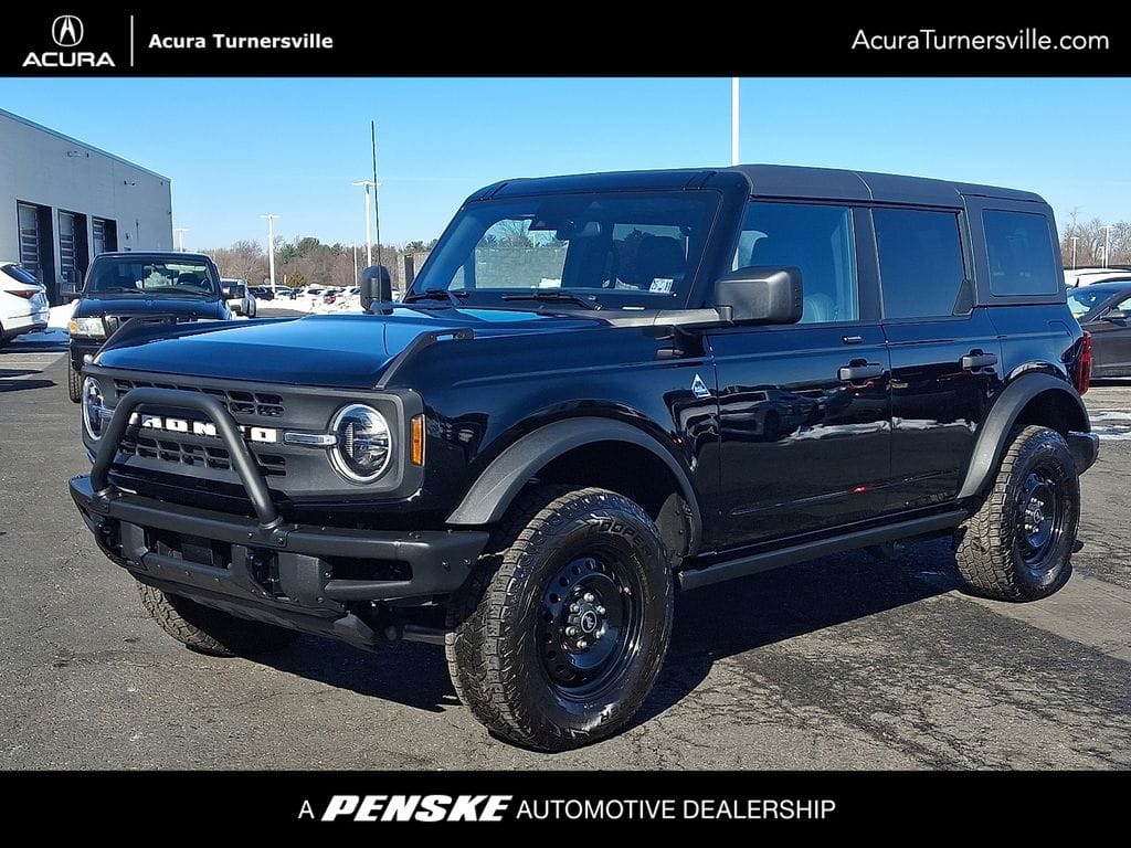 2023 Ford Bronco 4-Door Black Diamond