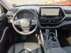 12 thumbnail image of  2023 Toyota Highlander XLE