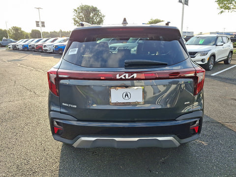 2024 Kia Seltos SX