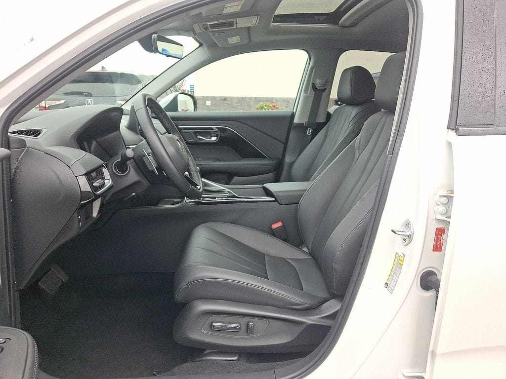 2025 Acura ADX Base - Photo 14