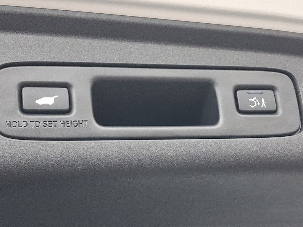 2025 Acura ADX Base - Photo 31