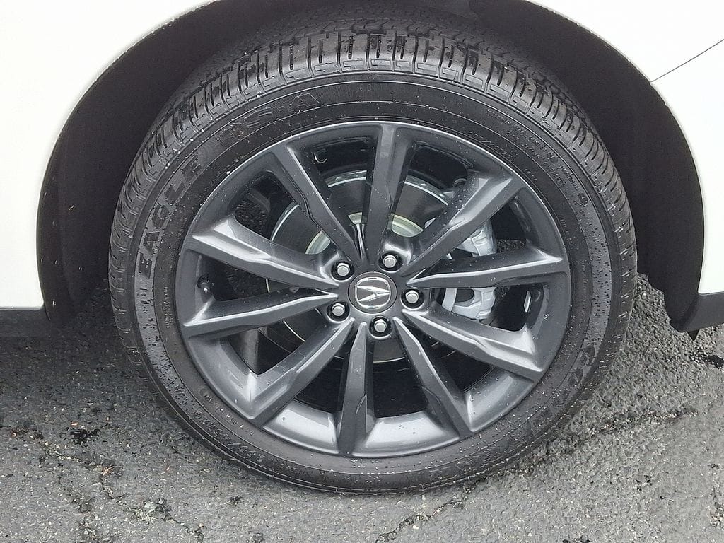 2025 Acura RDX A-Spec Package - Photo 8