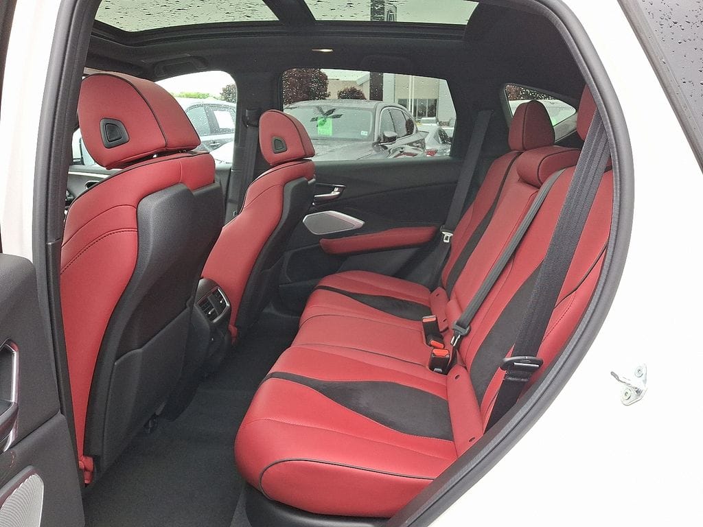 2025 Acura RDX A-Spec Package - Photo 10