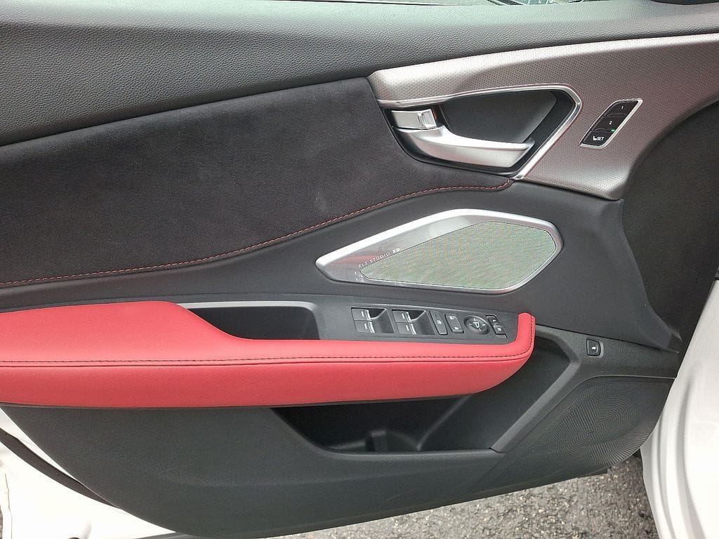 2025 Acura RDX A-Spec Package - Photo 13