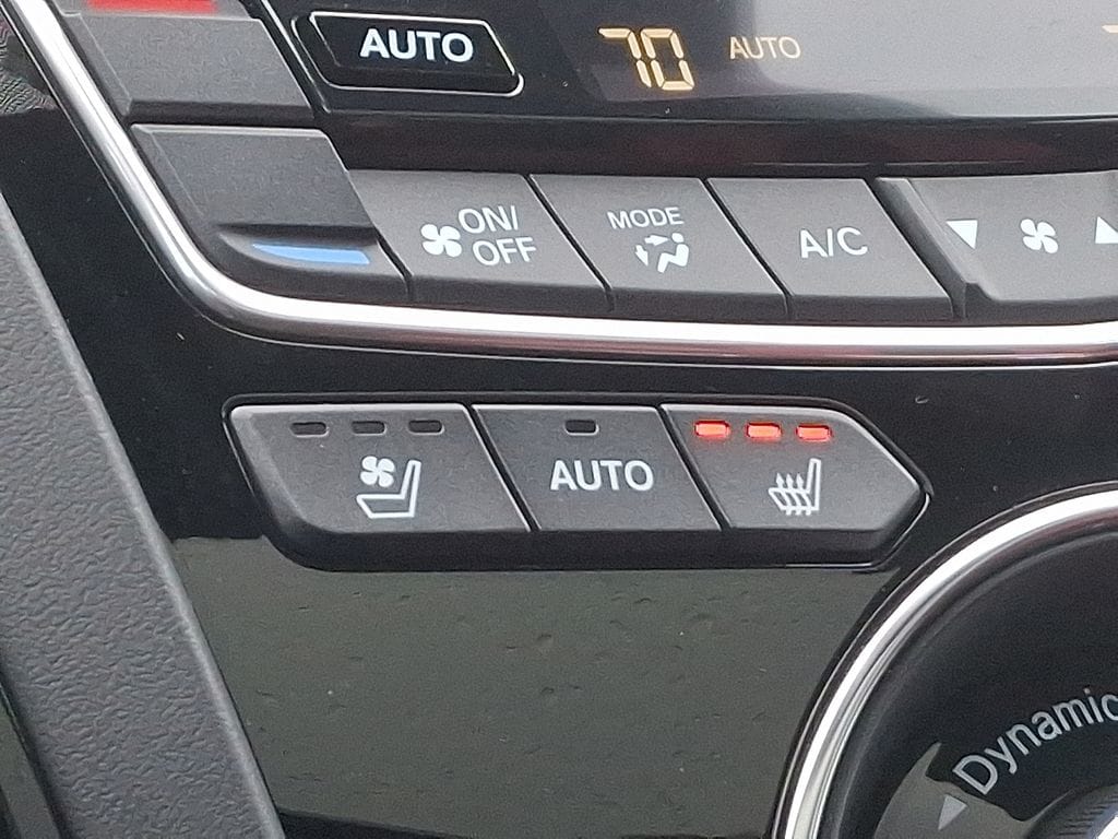 2025 Acura RDX A-Spec Package - Photo 26