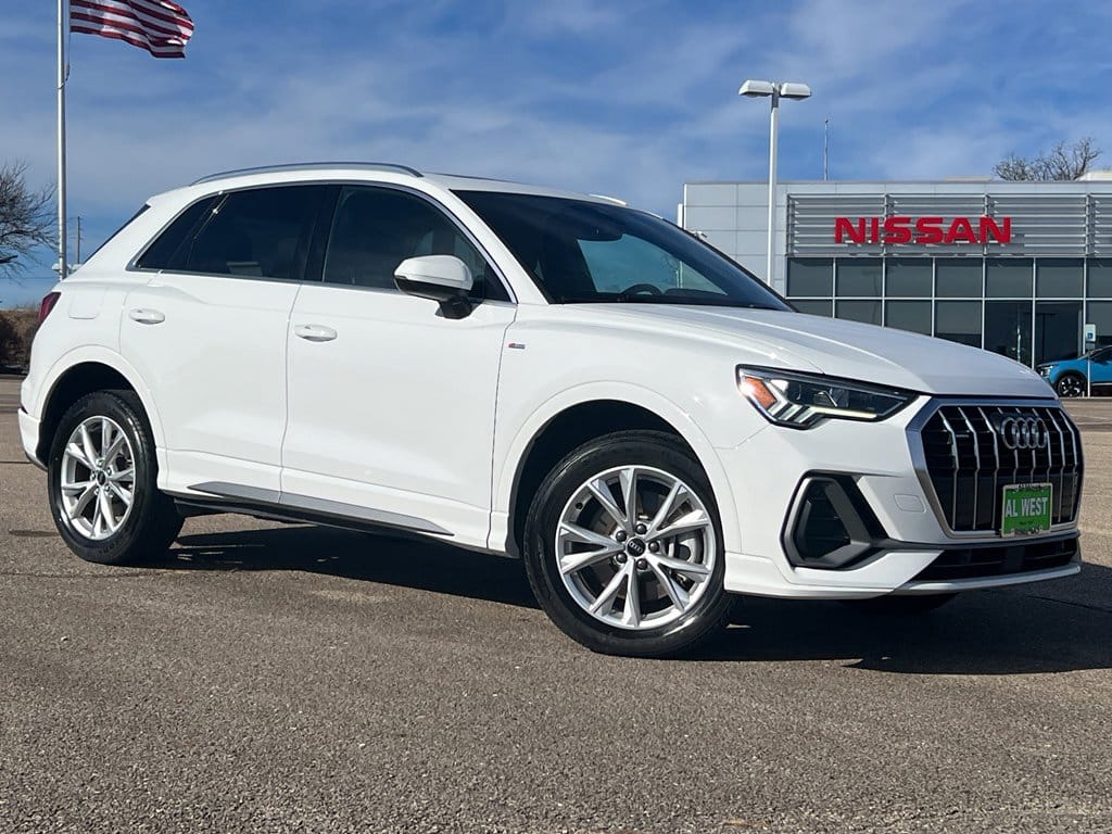 2023 Audi Q3 S Line Premium's photo