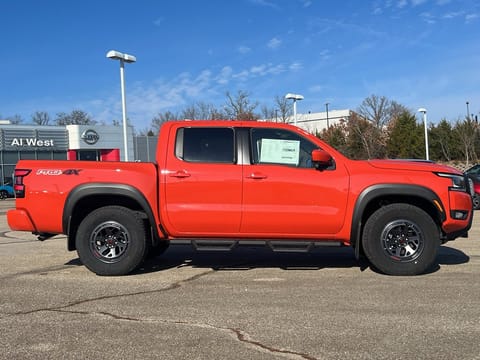 2026 Nissan Frontier PRO-4X