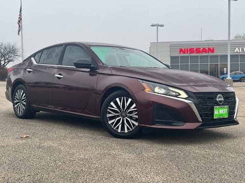 1 image of 2024 Nissan Altima 2.5 SV