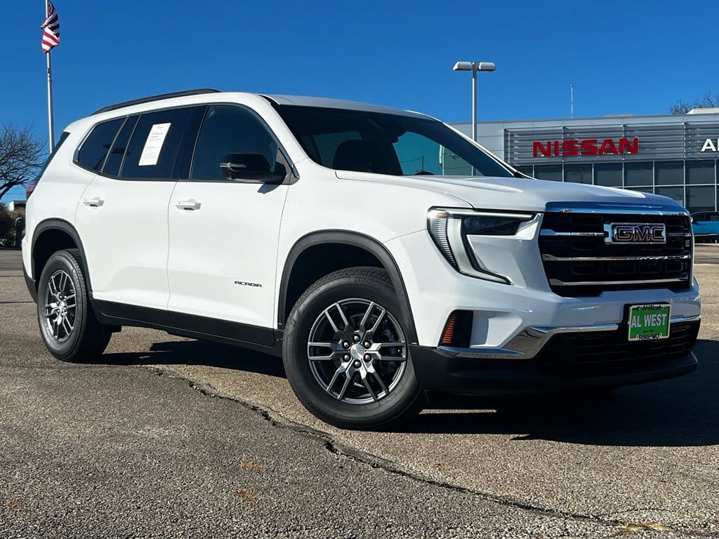 2025 GMC Acadia Elevation's photo