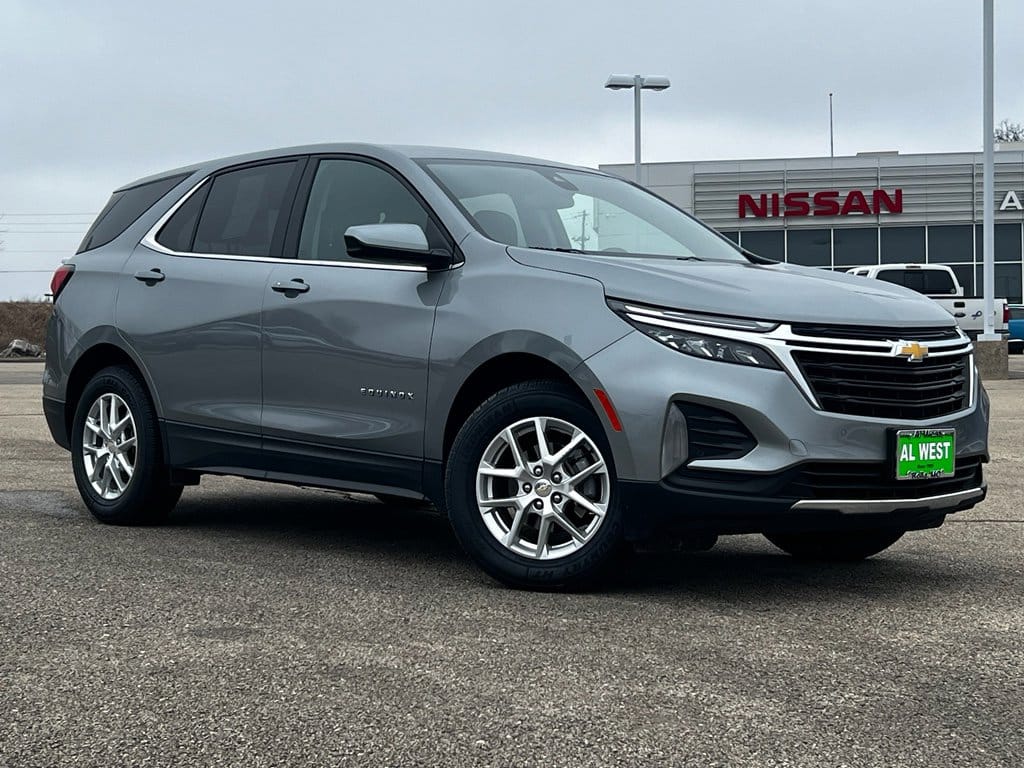 2024 Chevrolet Equinox LT's photo