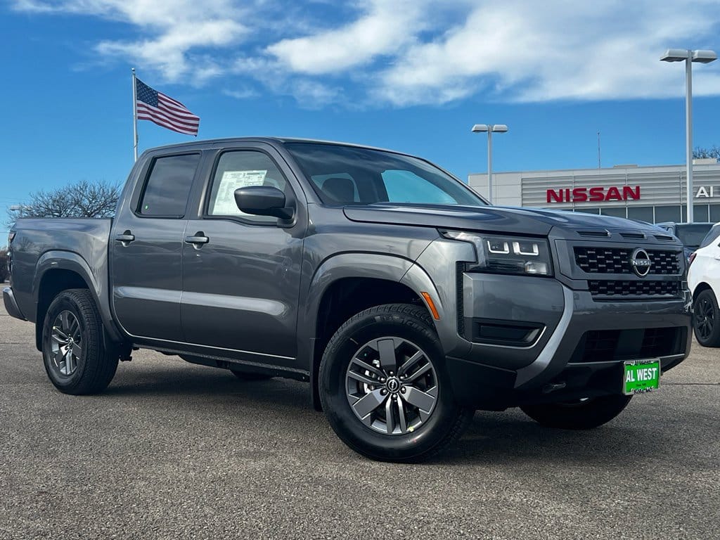 2026 Nissan Frontier SV's photo