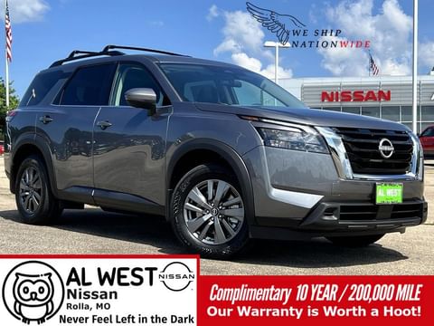 1 image of 2025 Nissan Pathfinder SV