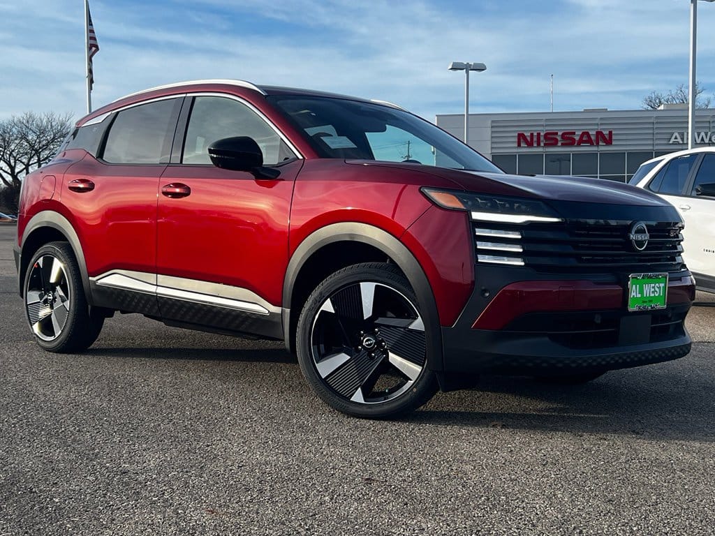 2026 Nissan KICKS SR AWD's photo