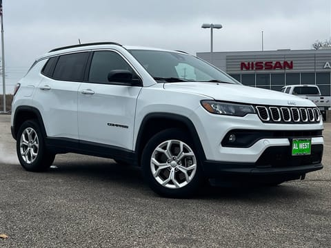 1 image of 2024 Jeep Compass Latitude