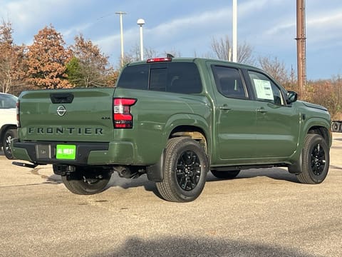 2026 Nissan Frontier SV