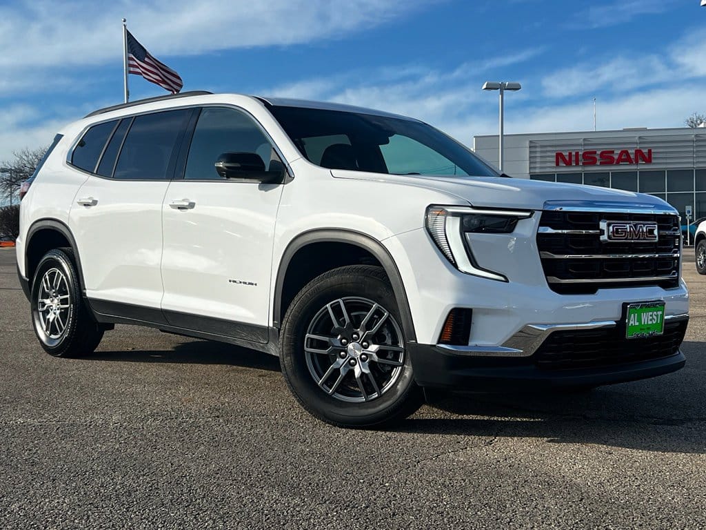 2025 GMC Acadia Elevation's photo