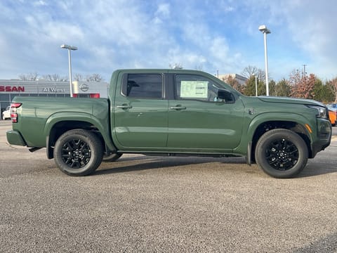 2026 Nissan Frontier SV