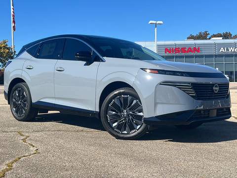 1 image of 2025 Nissan Murano Platinum