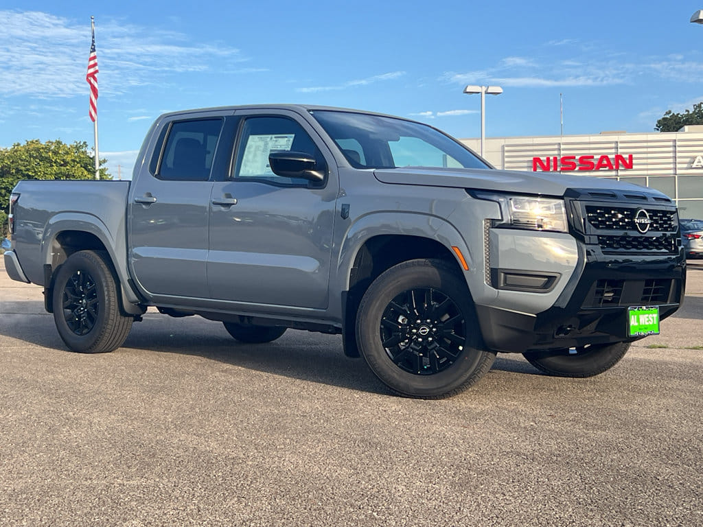 2026 Nissan Frontier SV's photo