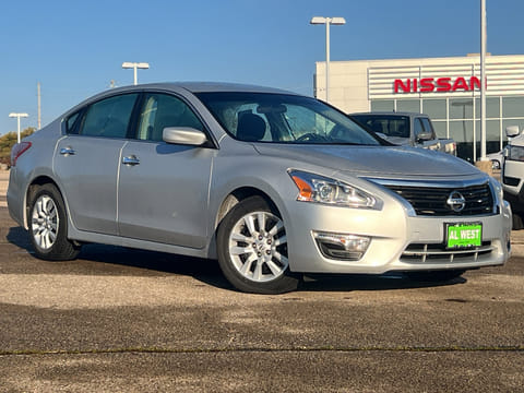 1 image of 2013 Nissan Altima 2.5 S