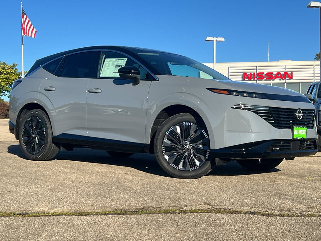 2026 Nissan Murano Platinum's photo