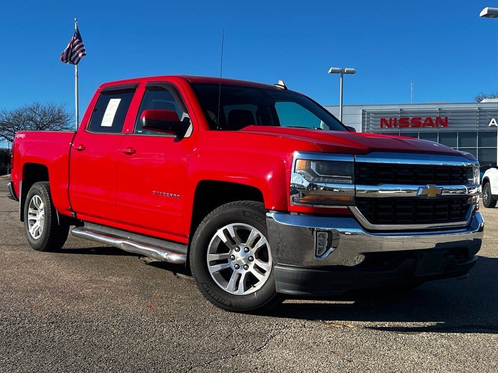 2016 Chevrolet Silverado LT's photo