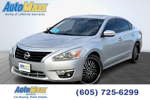 1 image of 2013 Nissan Altima 2.5 SV