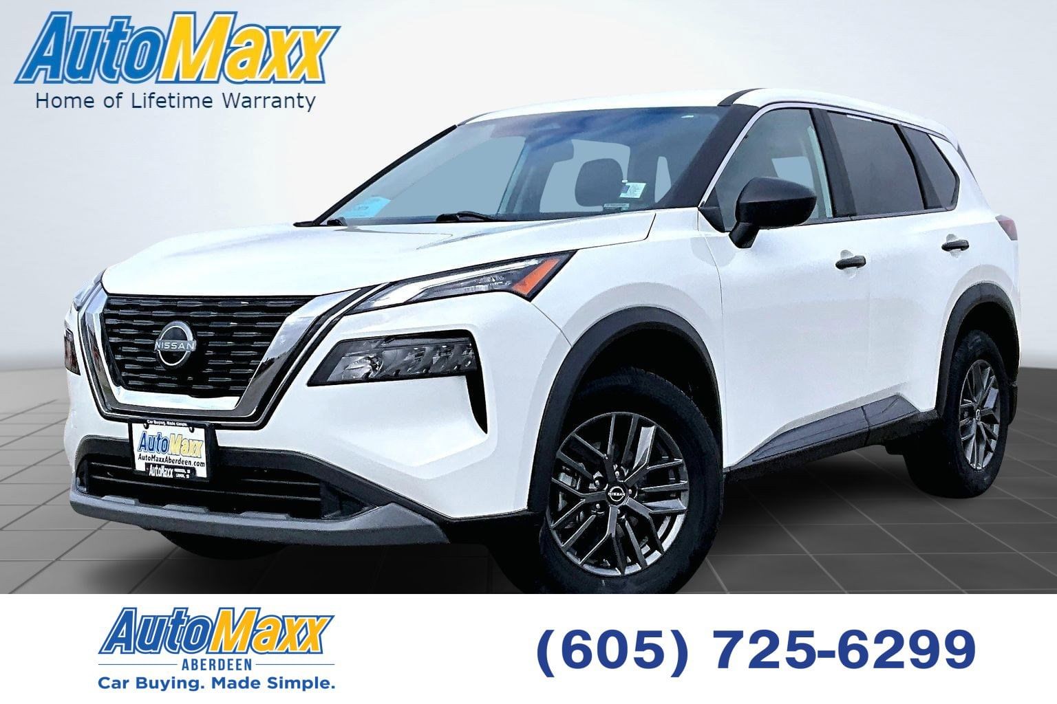 2023 Nissan Rogue S's photo