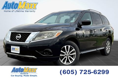 1 image of 2013 Nissan Pathfinder SV