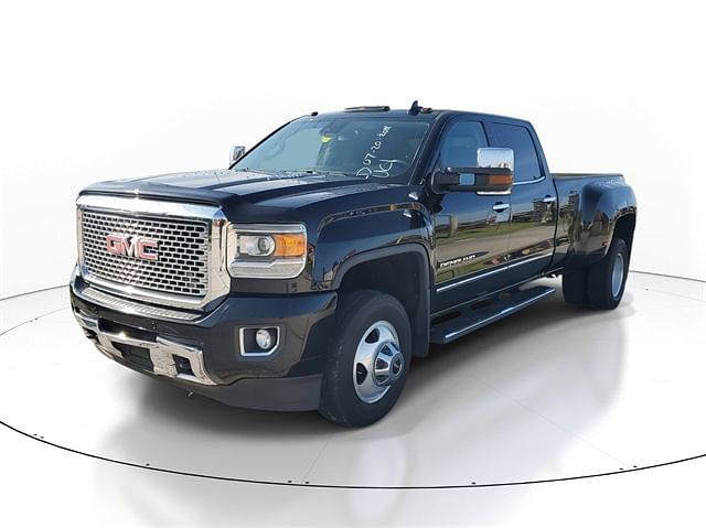 Used 2016 GMC Sierra 3500 Denali HD Denali with VIN 1GT42YE88GF156318 for sale in Tampa, FL