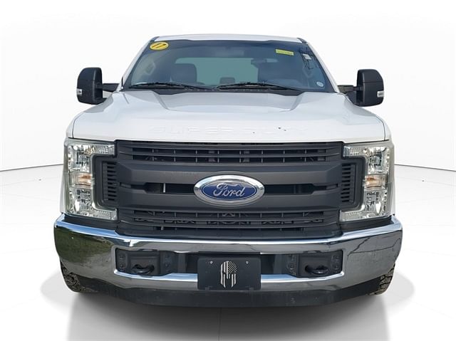 Used 2017 Ford F-250 Super Duty XL with VIN 1FT7X2A64HEB98508 for sale in Tampa, FL