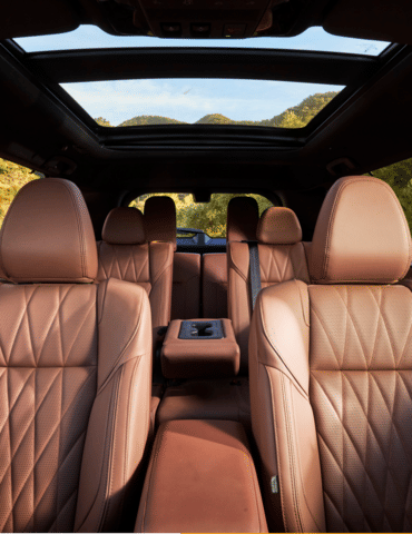 Ventilated seats in Mitsubishi Outlander