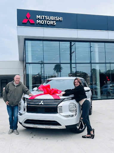 Brandon Mitsubishi Showroom