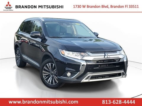1 image of 2020 Mitsubishi Outlander SEL