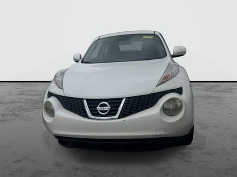 1 image of 2013 Nissan Juke S