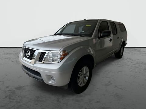 1 image of 2016 Nissan Frontier SV