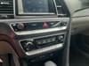20 thumbnail image of  2018 Hyundai Sonata SE