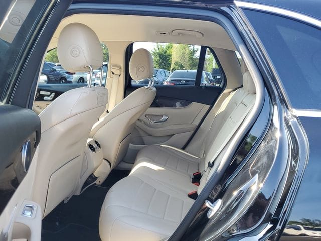 2019 Mercedes-Benz GLC GLC300 - Photo 13