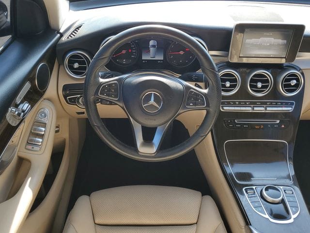 2019 Mercedes-Benz GLC GLC300 - Photo 17