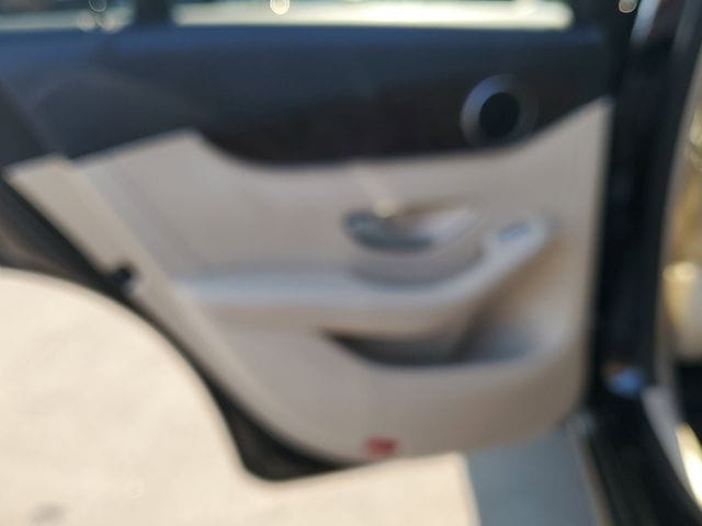 2019 Mercedes-Benz GLC GLC300 - Photo 11