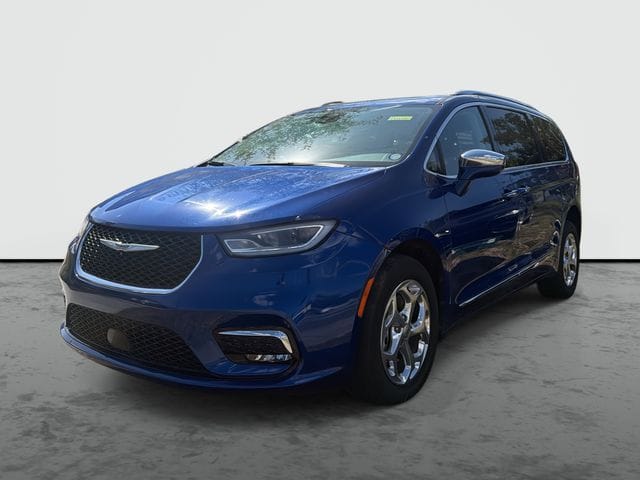 2021 Chrysler Pacifica Limited's photo