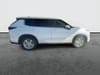 10 thumbnail image of  2022 Mitsubishi Outlander ES
